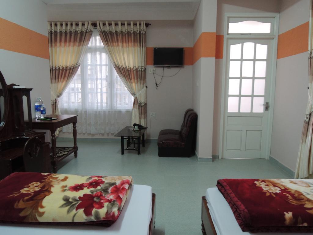 Hong Lan Hotel Da Lat Esterno foto
